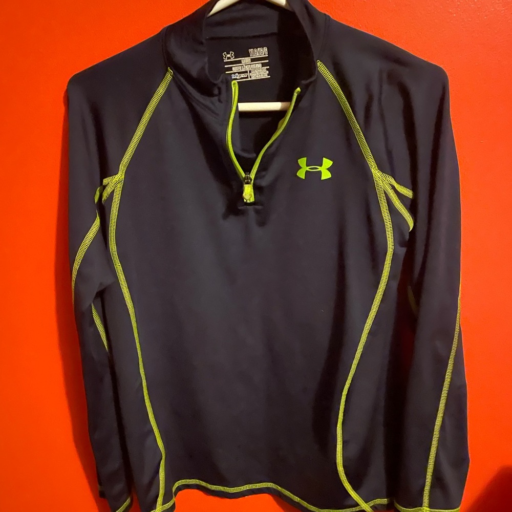 Under Armour loose fit cold gear pullover